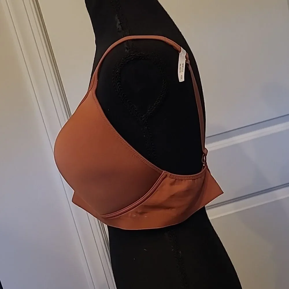 Aerie 40 D, Real Me, full coverage  clay brown color, no underwires